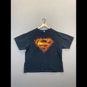 Superman Unisex Black T-Shirt Orange Flame Short Sleeve Crew Neck Size X-Large